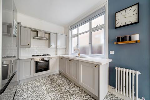 3 bedroom detached house for sale, Chatham Road, Kingston Upon Thames, KT1