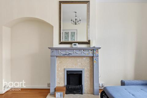 2 bedroom terraced house for sale, Ilchester Road, Dagenham