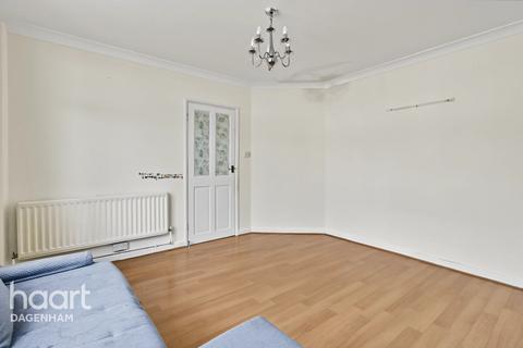 2 bedroom terraced house for sale, Ilchester Road, Dagenham
