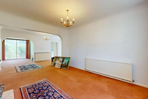 3 bedroom semi-detached house for sale, 2 Kimble Crescent, Bushey, Hertfordshire, WD23 4SR