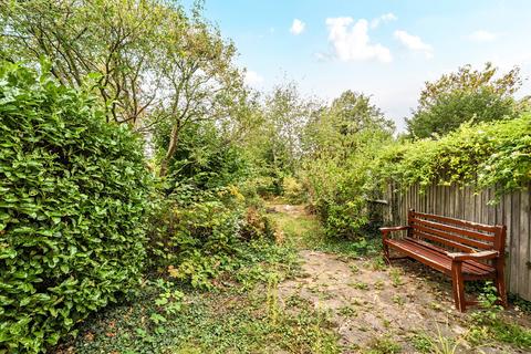 4 bedroom semi-detached house for sale, Elmfield Avenue, Teddington, TW11