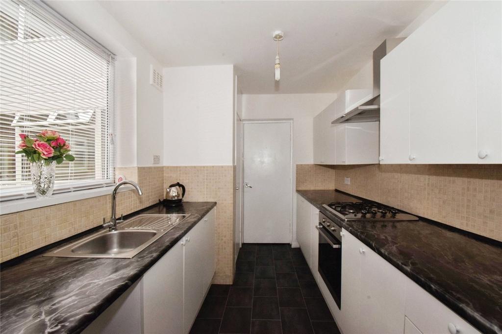 Apartment in Oadby and Wigston, Leicestershire - View 3