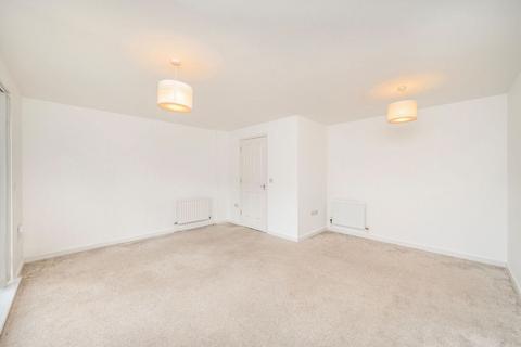 3 bedroom end of terrace house for sale, Empire Close, Charlton