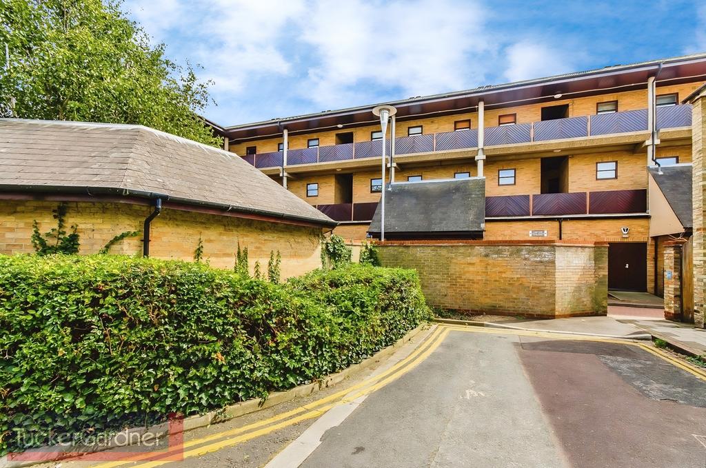 Apartment in Cambridge, Petersfield - More