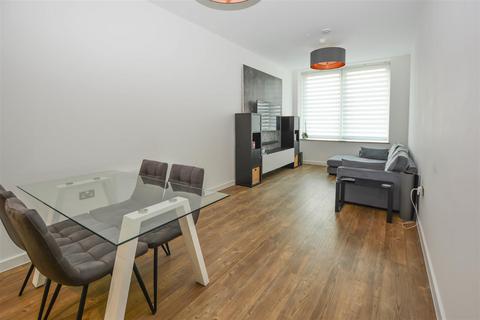1 bedroom apartment for sale, Eagle Way, Great Warley, Brentwood