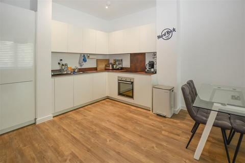 1 bedroom apartment for sale, Eagle Way, Great Warley, Brentwood