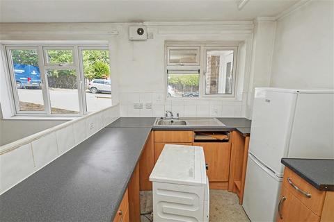 1 bedroom ground floor flat for sale, High Oak Road, WARE