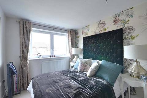 undefined, Reservoir Road, Ruislip, HA4