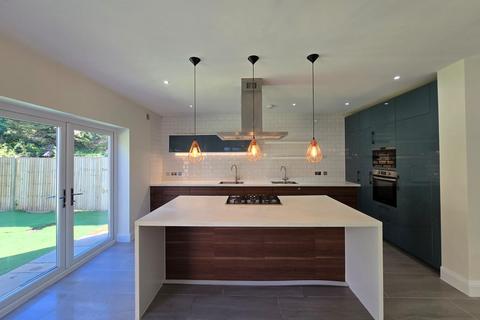4 bedroom detached house to rent, CHEYNE WALK, LONDON, NW4 3QH