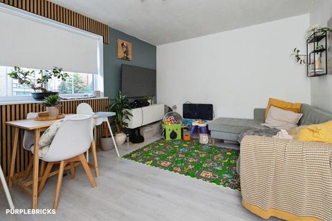 2 bedroom apartment for sale, 12 Raysonhill Drive, Manchester, M9