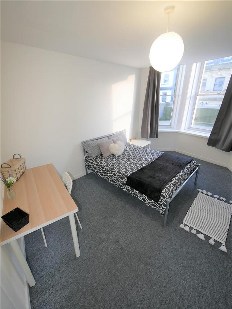 House in Bournemouth - View 2