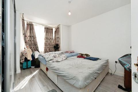 undefined, Aberdeen Road, Wealdstone, HA3 7NF