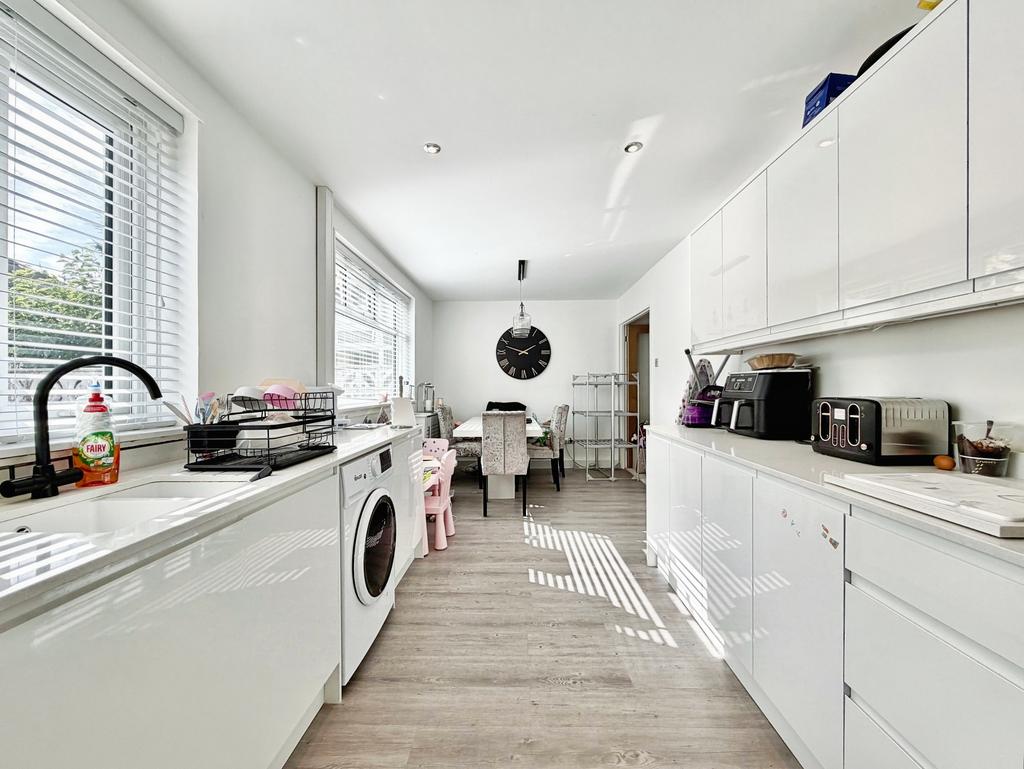 House in Newcastle upon Tyne, Tyne and Wear - View 4
