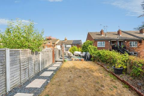 2 bedroom end of terrace house for sale, Mill Road, Leighton Buzzard