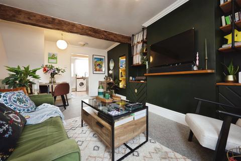 2 bedroom end of terrace house for sale, Mill Road, Leighton Buzzard