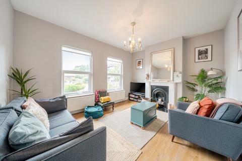 2 bedroom flat for sale, Wellfield Road, Streatham, London, SW16
