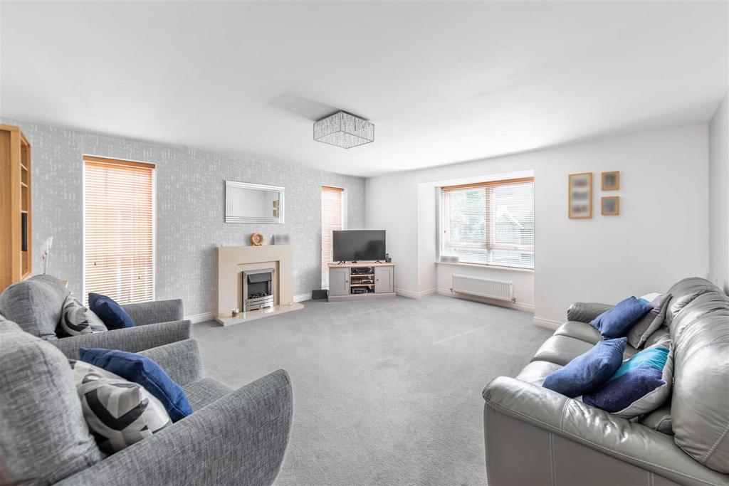 House in Newcastle Upon Tyne - View 2