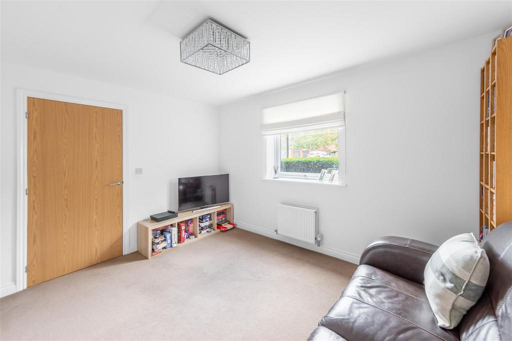 House in Newcastle Upon Tyne - More