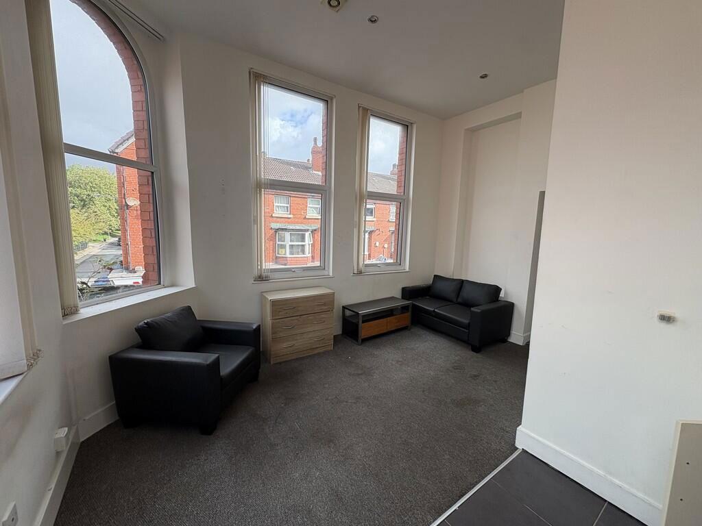 Apartment in Liverpool - View 2
