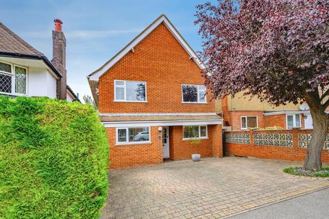 4 bedroom detached house for sale, Marston Gardens, Luton