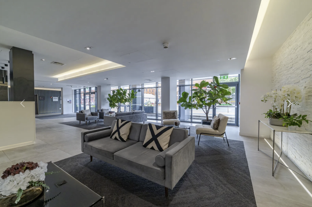 Apartment in Manchester - View 2