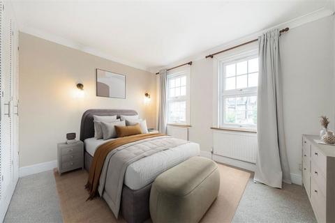 2 bedroom house for sale, Railway Road, Teddington TW11