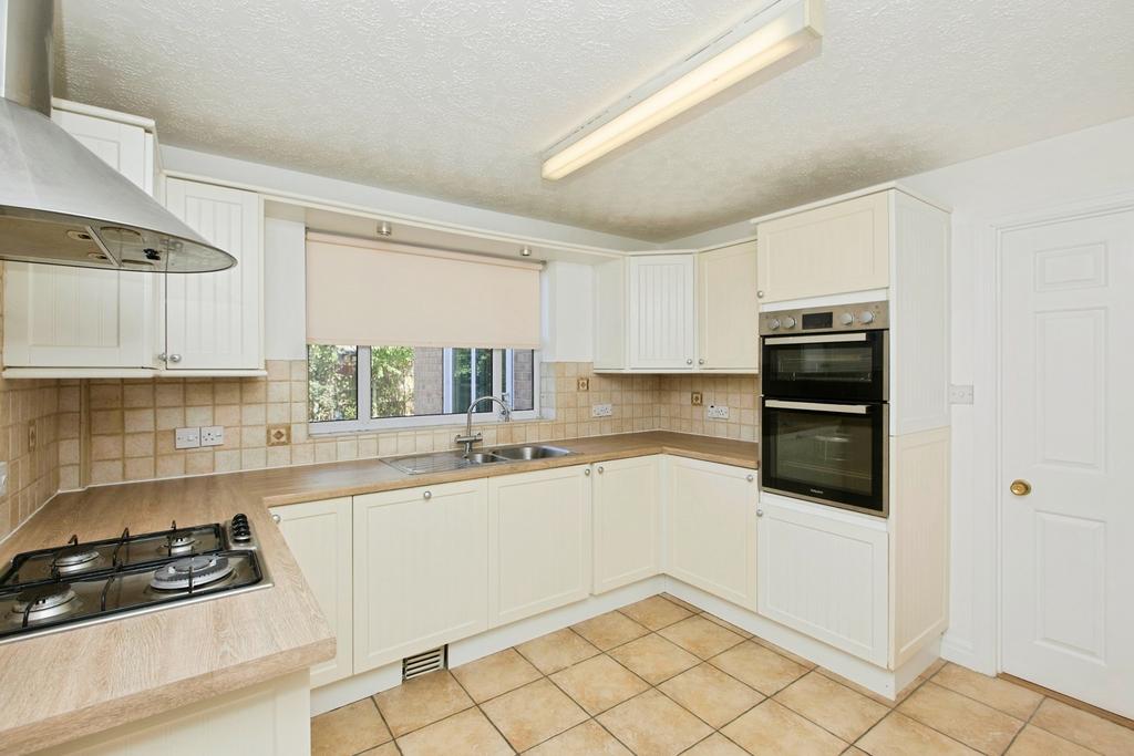 House in Nottingham - View 3