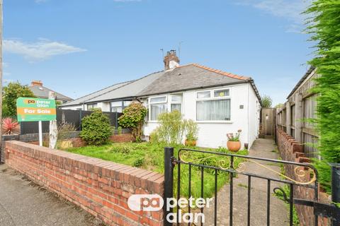 2 bedroom semi-detached bungalow for sale, Greenfield Road, Cardiff