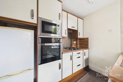 2 bedroom terraced house for sale, James Street, Derbyshire S41