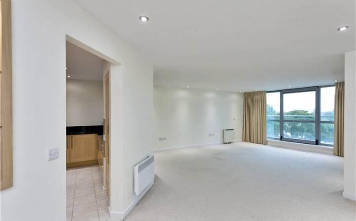 Apartment in Nottingham - View 2