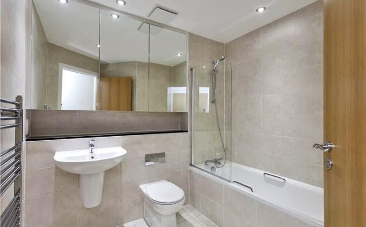 Apartment in Nottingham - View 3