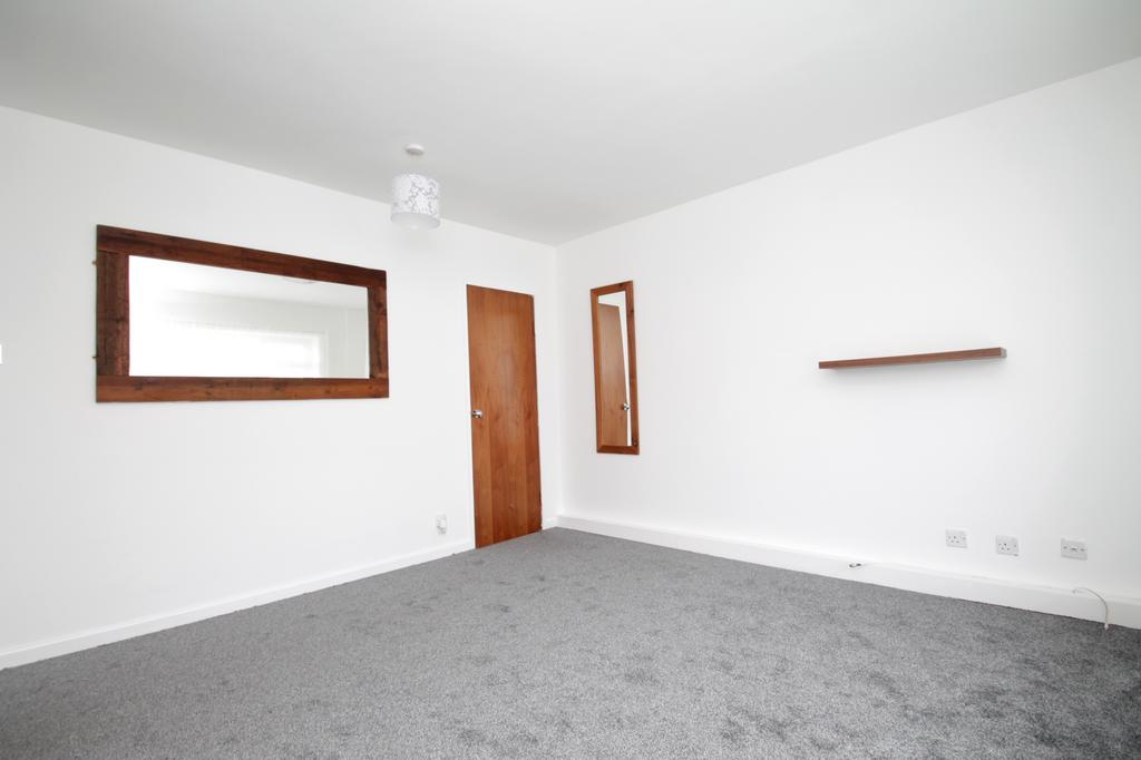 Apartment in Beckenham - View 4