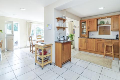 4 bedroom semi-detached house for sale, Plantation Road, Leighton Buzzard