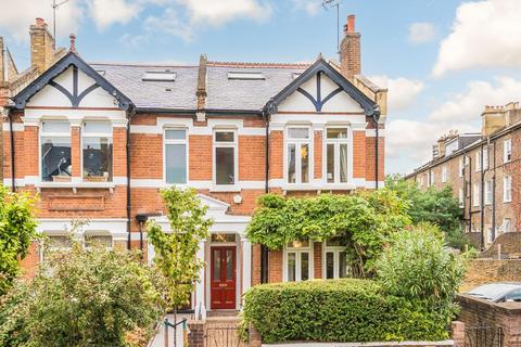 4 bedroom end of terrace house for sale, Hereford Road, London W3