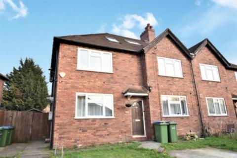 3 bedroom maisonette for sale, Churchbury Road, London