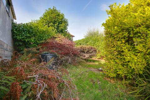 2 bedroom detached bungalow for sale, MIDANBURY! POPULAR CUL-DE-SAC LOCATION! NO FORWARD CHAIN! PROJECT BUNGALOW!