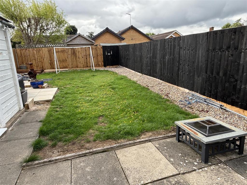 House in Blaby, Glenfields - View 5