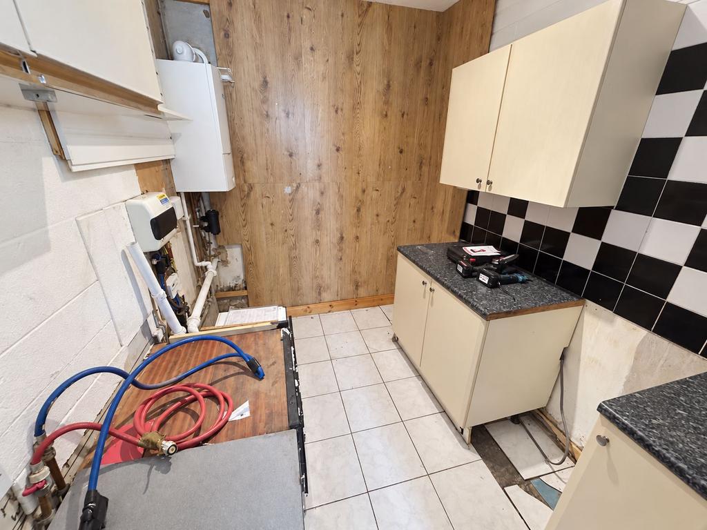 House in Newcastle upon Tyne - More