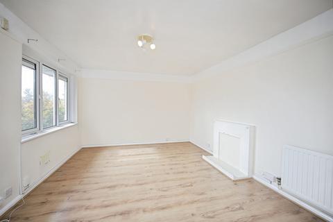 2 bedroom flat for sale, Russett Road, Taunton