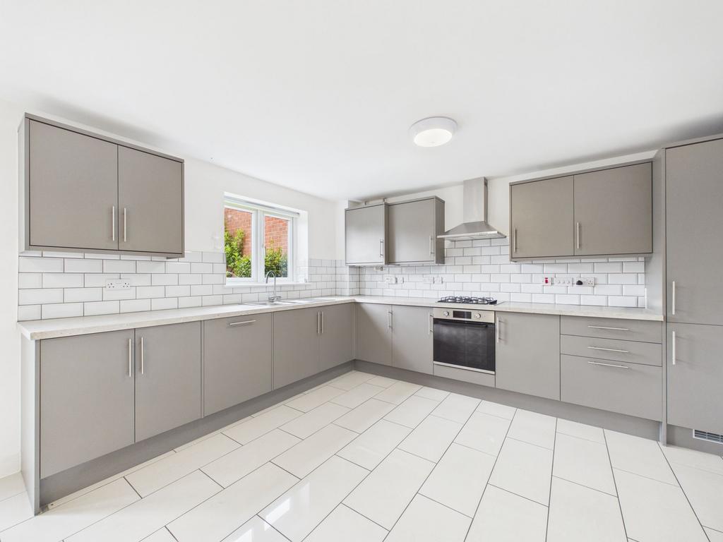 House in Nottingham - View 3