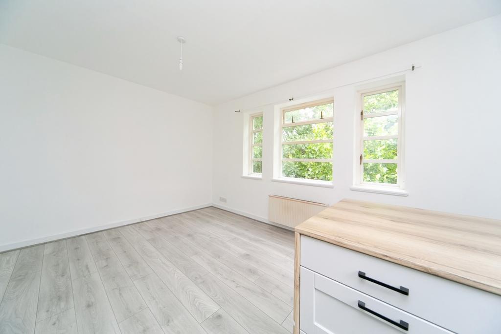 Apartment in Liverpool - View 5