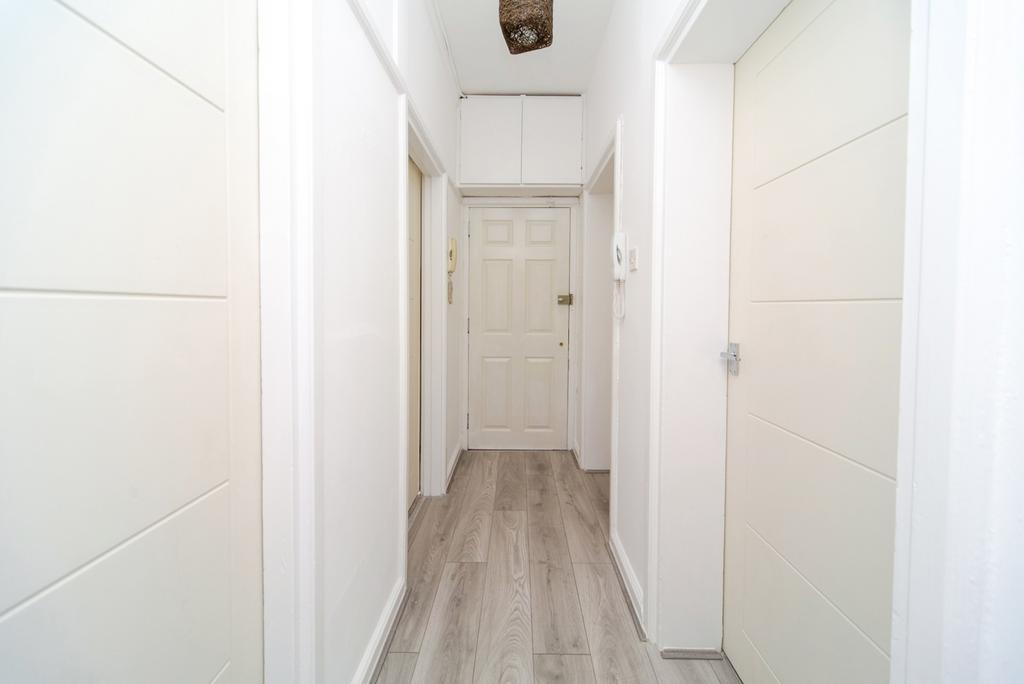 Apartment in Liverpool - More