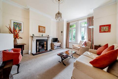 4 bedroom semi-detached house for sale, Hereford Road, Acton, London, W3