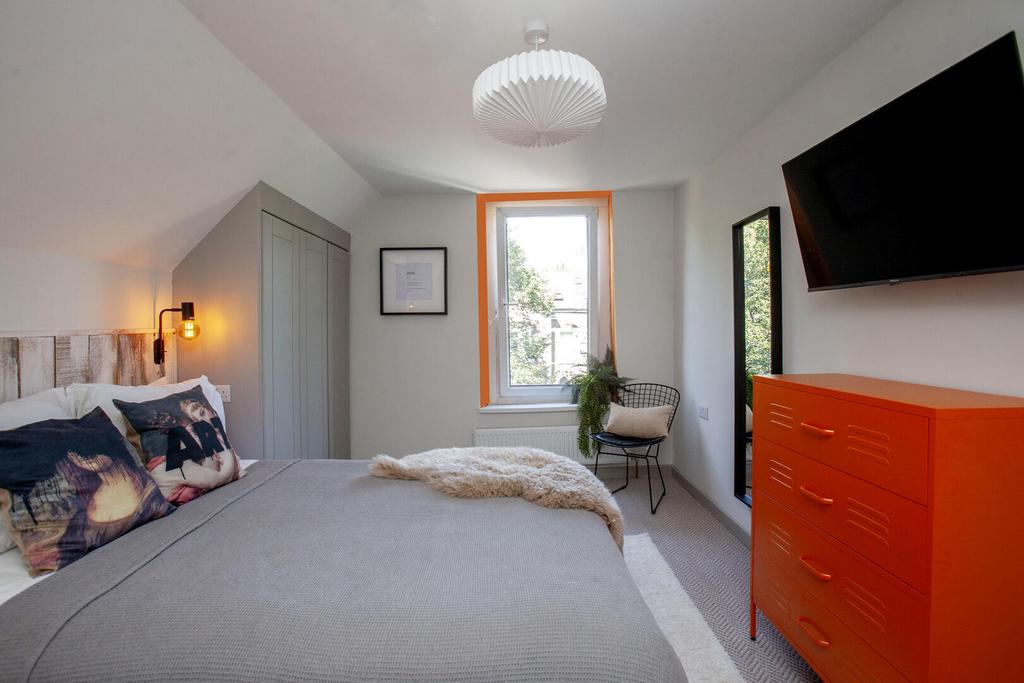 House in Cardiff - More