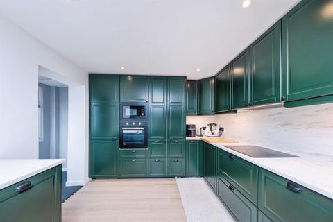 4 bedroom semi-detached house for sale, Prescott Avenue, Banbury