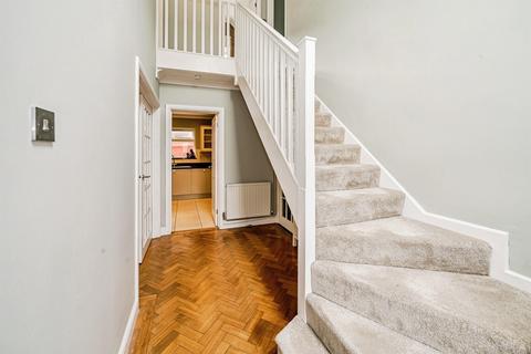 4 bedroom detached house for sale, Dove House Crescent, Slough