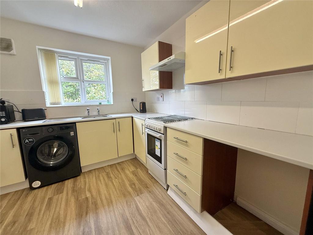 Apartment in Liverpool - More