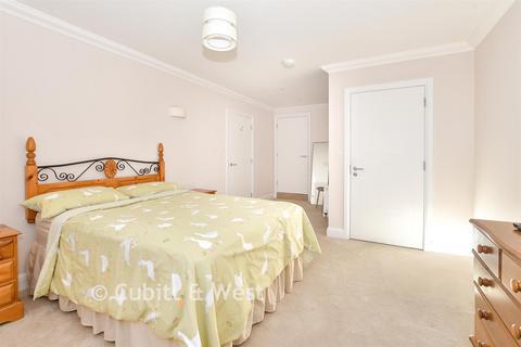 2 bedroom apartment for sale, Bolnore Road, Haywards Heath, West Sussex