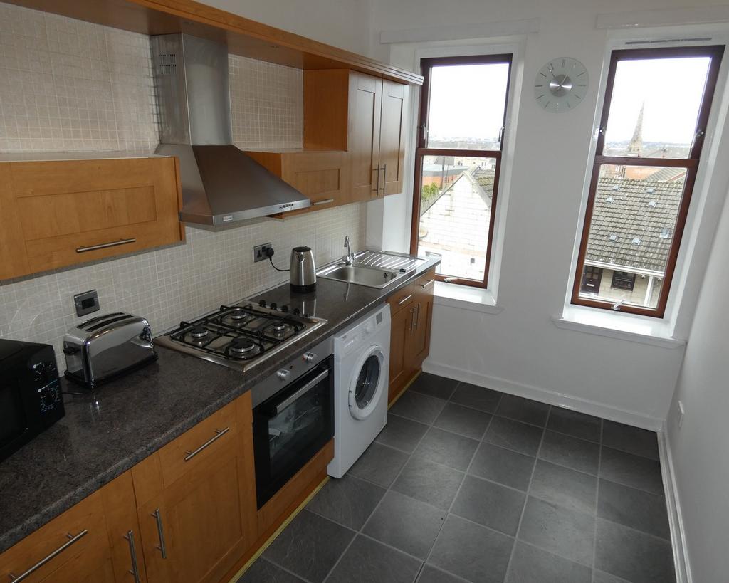 House in Glasgow - More