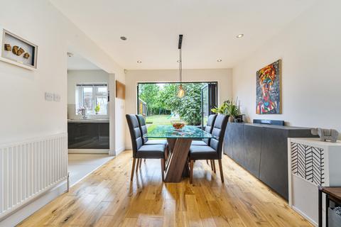 3 bedroom semi-detached house for sale, Arundel Drive, Harrow